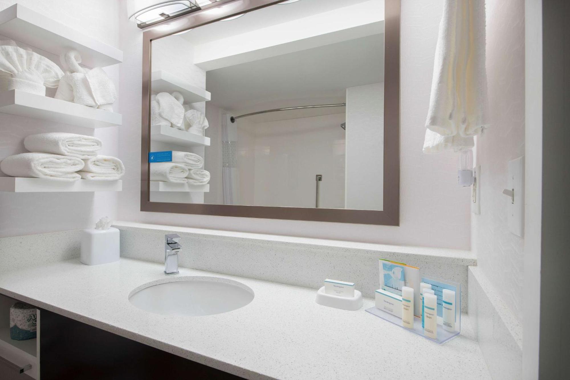 Hampton Inn & Suites Atlanta-Galleria Smyrna Eksteriør bilde